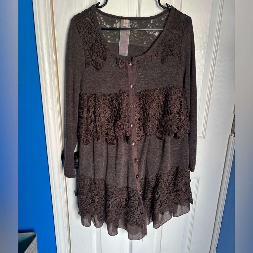Pretty Angel Brown Lace Button-Up Cardigan